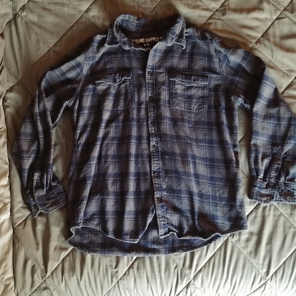 Mossimo button up
